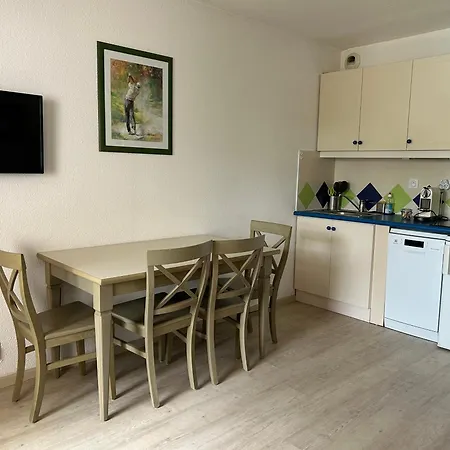 Vue Piscine - Clim Apartamento