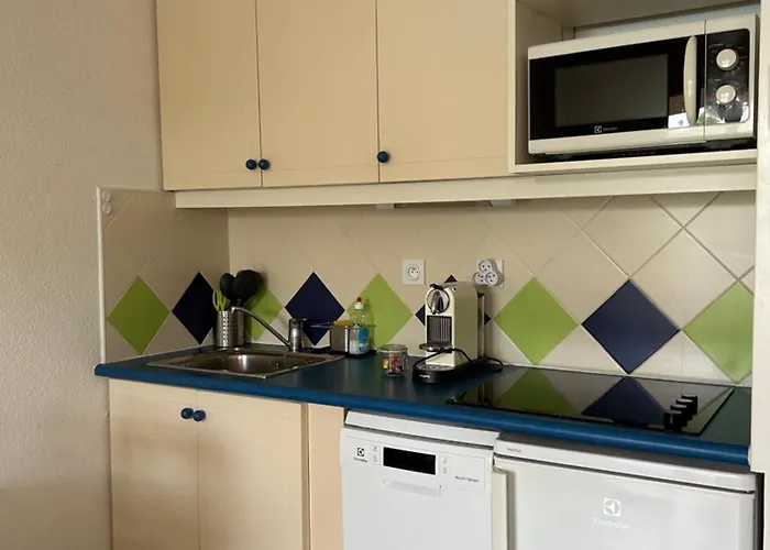 Apartment Vue Piscine - Clim Saint-Raphaël